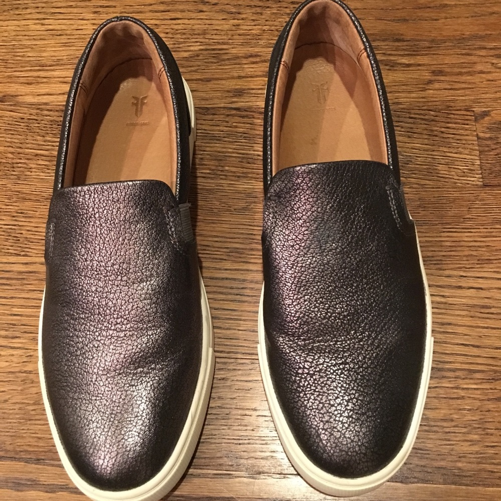 Frye women’s Ivy slip-ons